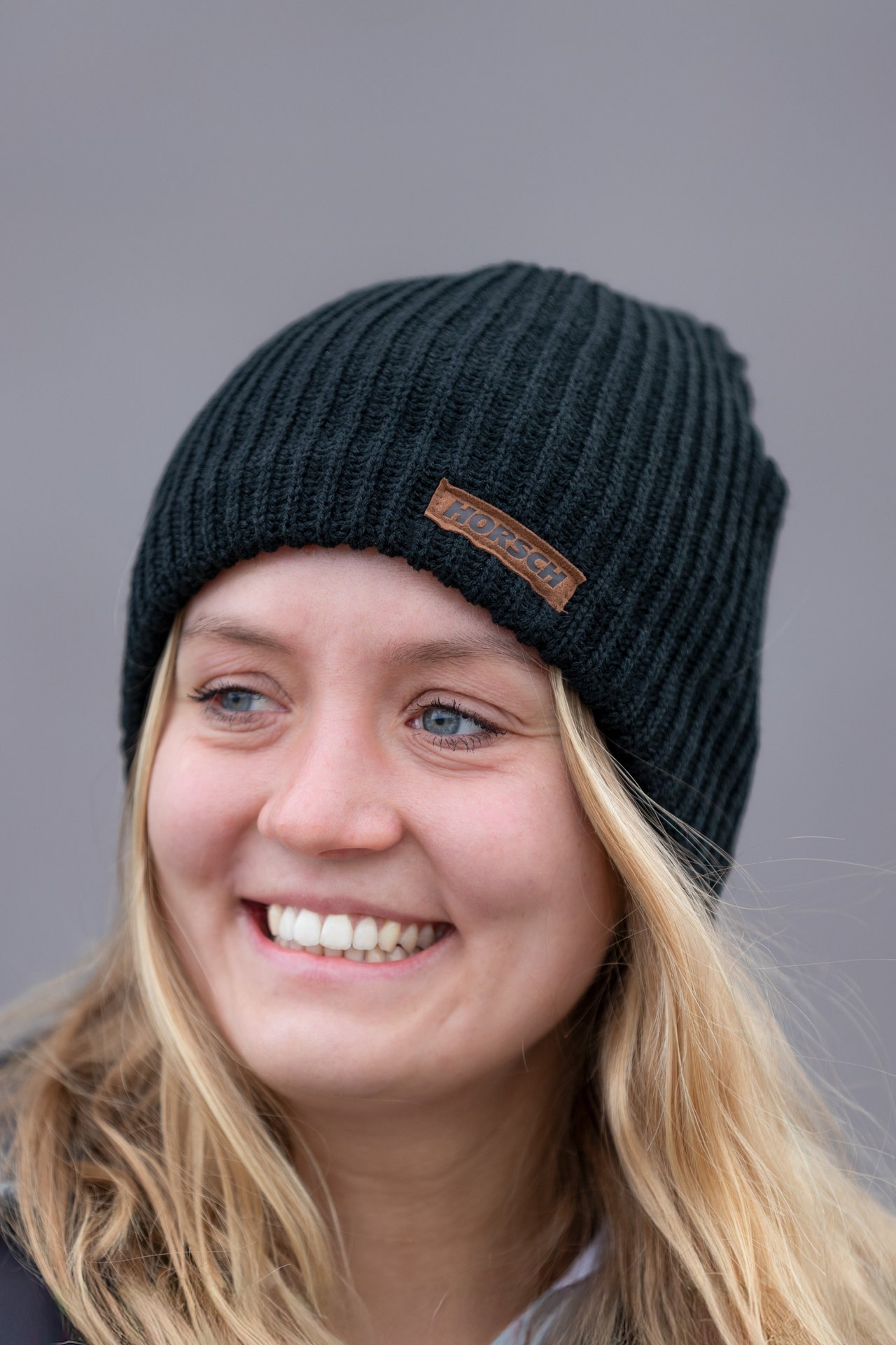 Knitted cap black