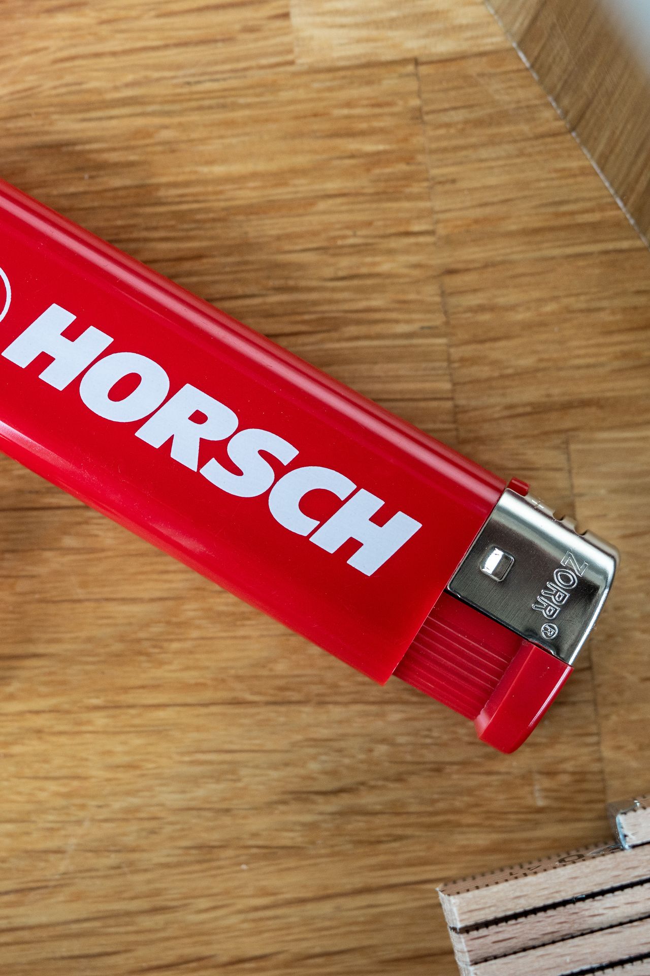Feuerzeug Modell ZORR